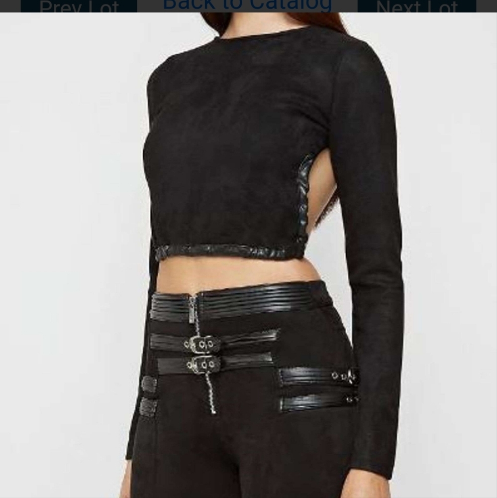 NWOT Maniere de Voir Top